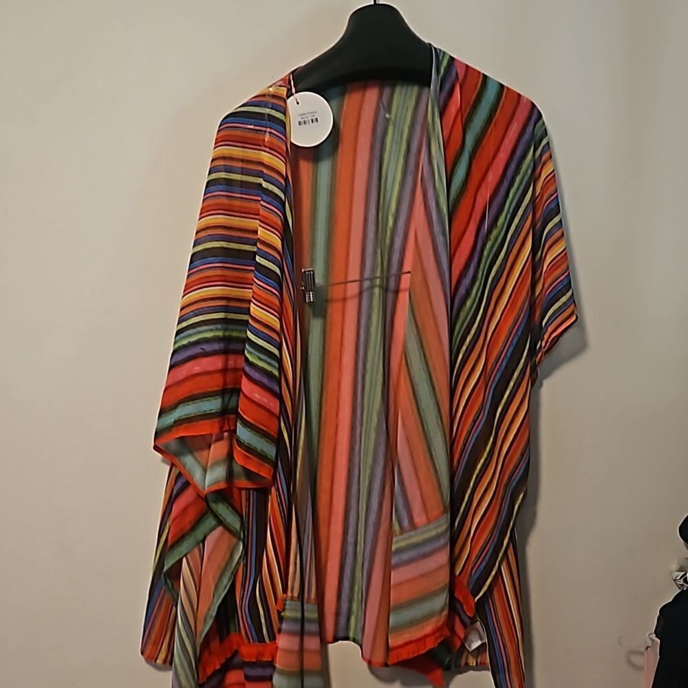 Umgee NWT Boutique Kimono Cardigan S/M